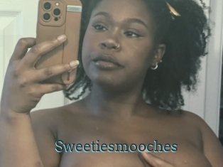 Sweetiesmooches