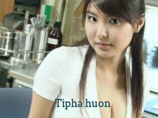 Tipha_huon