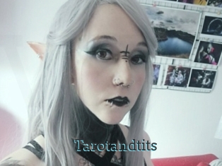 Tarotandtits