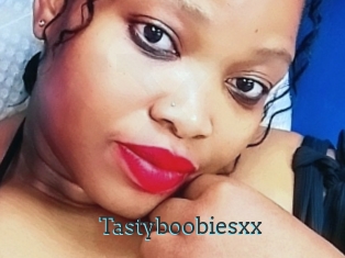 Tastyboobiesxx