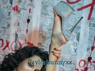 Taylorbunnyxx