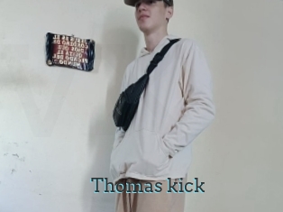 Thomas_kick