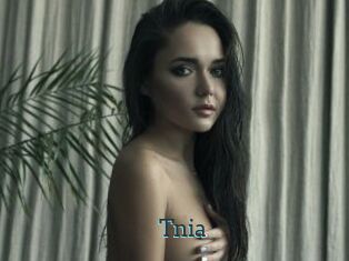 Tnia