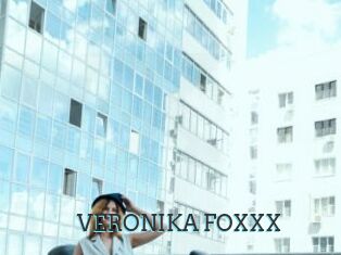 VERONIKA_FOXXX