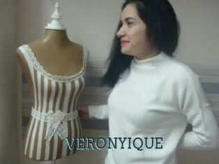 VERONYIQUE