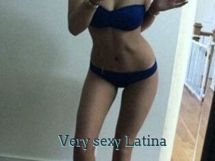 Very_sexy_Latina