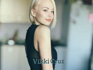 Vikki_Cruz