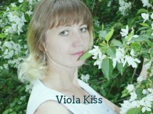 Viola_Kiss_
