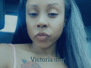 Victoria_dior