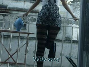 Wife_sexy