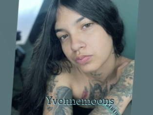 Yvonnemoons